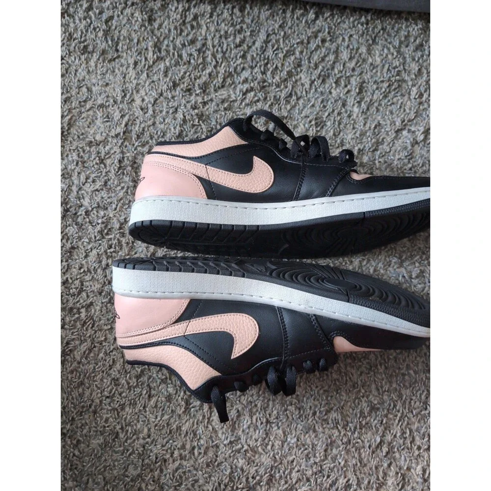 Jordan Air Jordan 1 Low Crimson Tint Black/Hyper Pink/White 553558-034